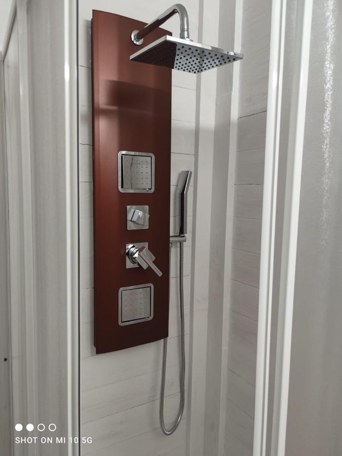 B&B Ventuno Barùmini Екстериор снимка